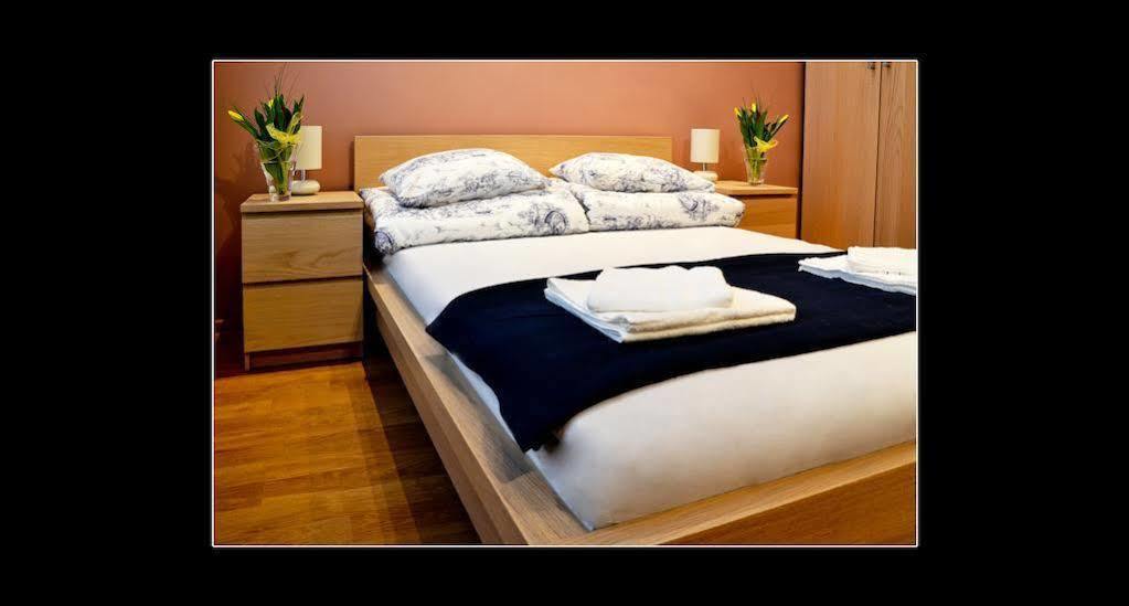 קרקוב 777 Apartaments מראה חיצוני תמונה